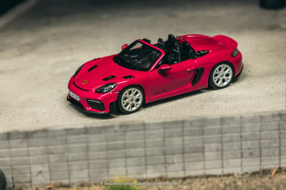 Minichamps X Tarmac Works 1/64 Porsche 718 Spyder RS Ruby Star Neo