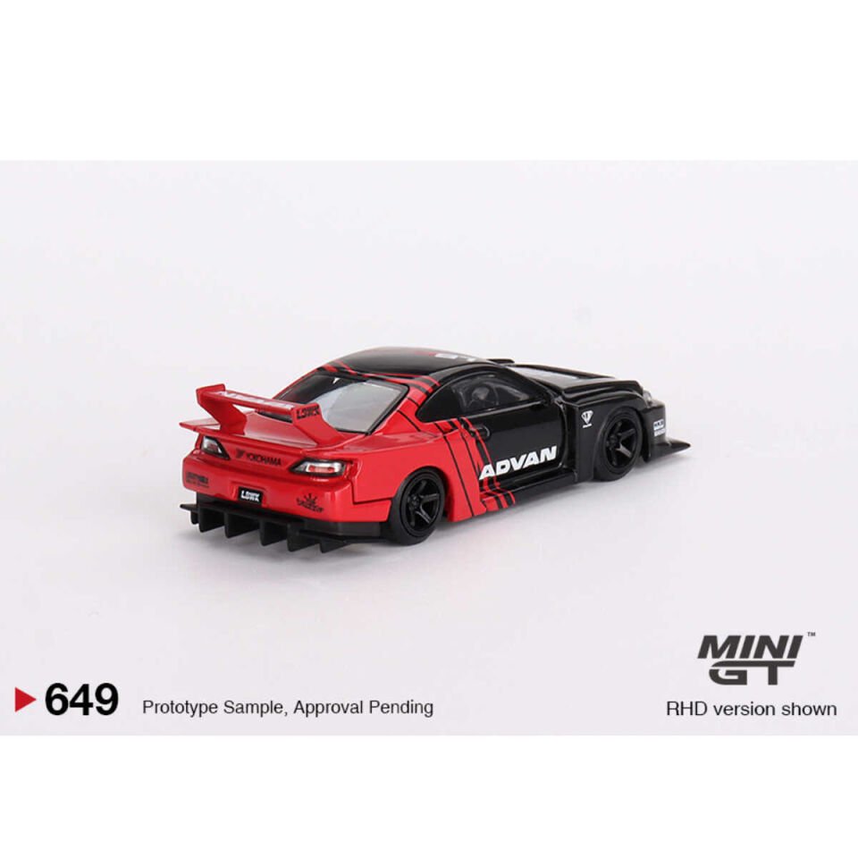 Mini GT 1/64 Nissan LB-Super Silhouette S15 SILVIA ADVAN