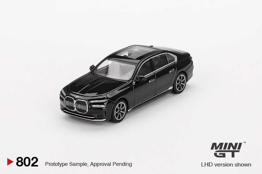 Mini GT 1/64 BMW i7 eDrive50 Black Sapphire - Blister Paket MGT00802-BL