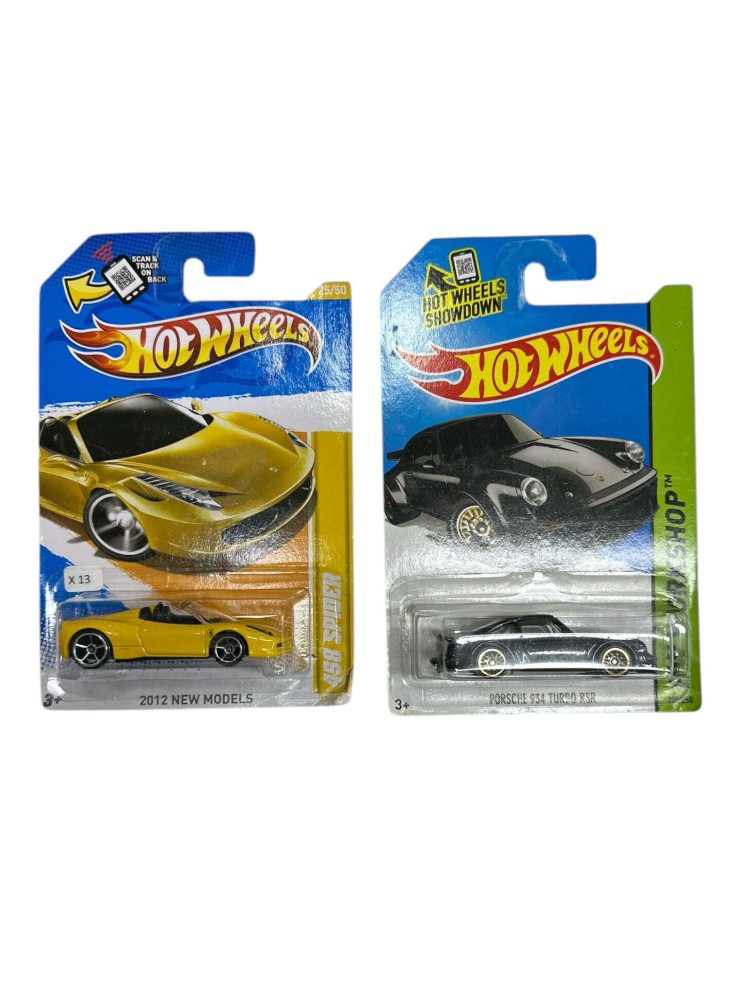 Hot Wheels 2012 New Models Ferrari 458 Spider ve Porsche 934 Turbo RSR Set